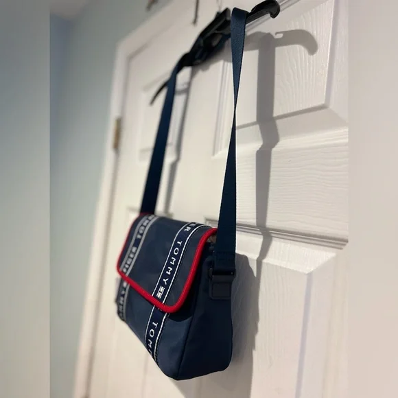 Tommy Hilfiger Blue and Red Crossbody Bag with Signature Stripes - Picture 4 of 8
